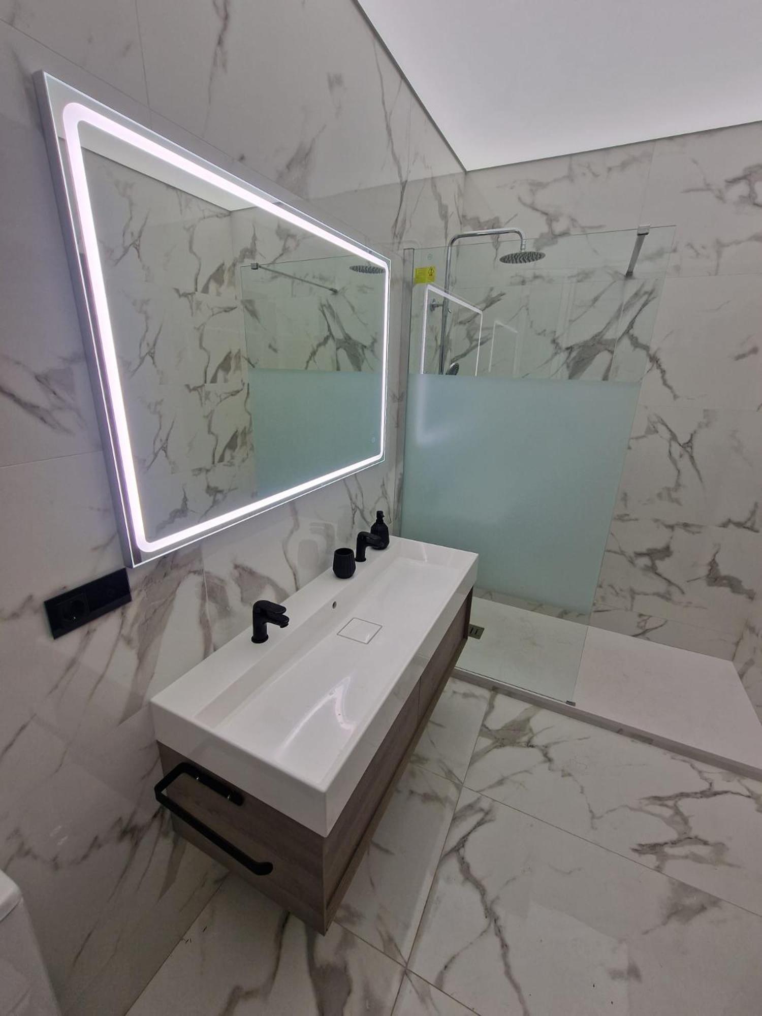 Habitacion Centrica De Lujo Gv 2 บาเลนเซีย ภายนอก รูปภาพ